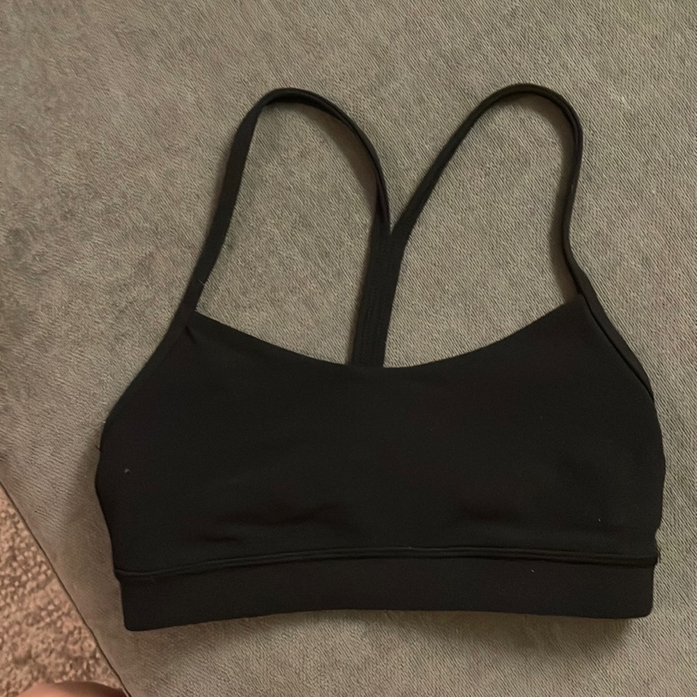 Lululemon black sports bra size 4